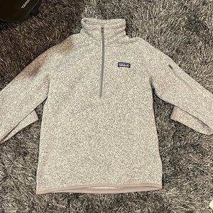 Grey Patagonia quarter zip